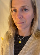 Load image into Gallery viewer, Yellow Intaglio Bee Necklace