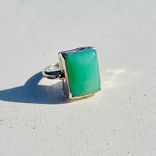 Load image into Gallery viewer, Chalcedony Tablet Ring