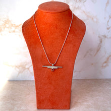 Load image into Gallery viewer, Long Horizon Bar Necklace