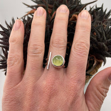 Load image into Gallery viewer, Prehnite Bar Ring