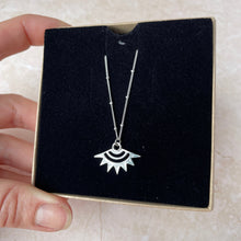 Load image into Gallery viewer, Zig Zag Necklace