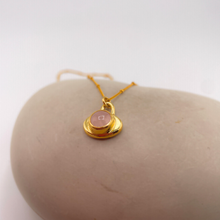 Load image into Gallery viewer, Rose Quartz Chunky Pendant