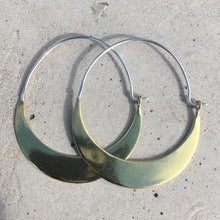 Load image into Gallery viewer, Lunula Hoops