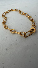 Load image into Gallery viewer, Alma Gold Bracelet
