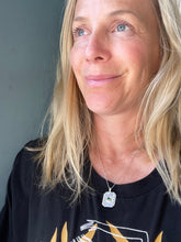 Load image into Gallery viewer, River tablet necklace
