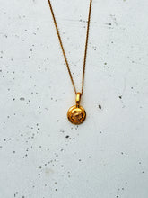 Load image into Gallery viewer, Compass Necklace
