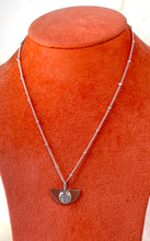 Load image into Gallery viewer, Bow Necklace
