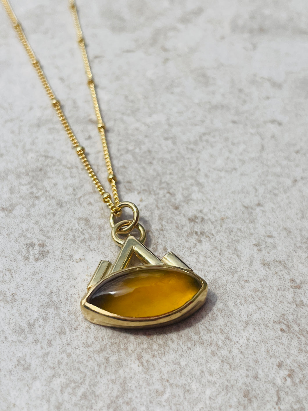 Mango Chalcedony Gold Necklace