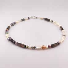 Load image into Gallery viewer, Alba Pearl Necklace
