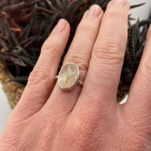 Load image into Gallery viewer, Hair of Venus Oval Ring
