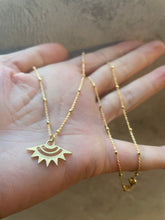 Load image into Gallery viewer, Zig Zag Necklace

