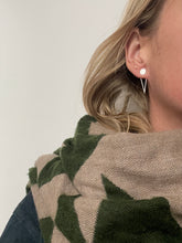 Load image into Gallery viewer, Taper Two Way Earrings
