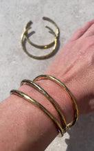 Load and play video in Gallery viewer, Chunky hammered Gold Bracelet
