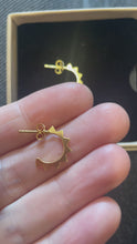 Load and play video in Gallery viewer, Serrated Gold Huggy Hoops
