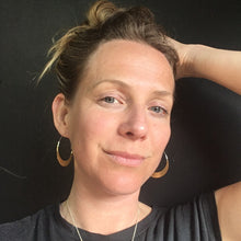 Load image into Gallery viewer, Lunula Hoops
